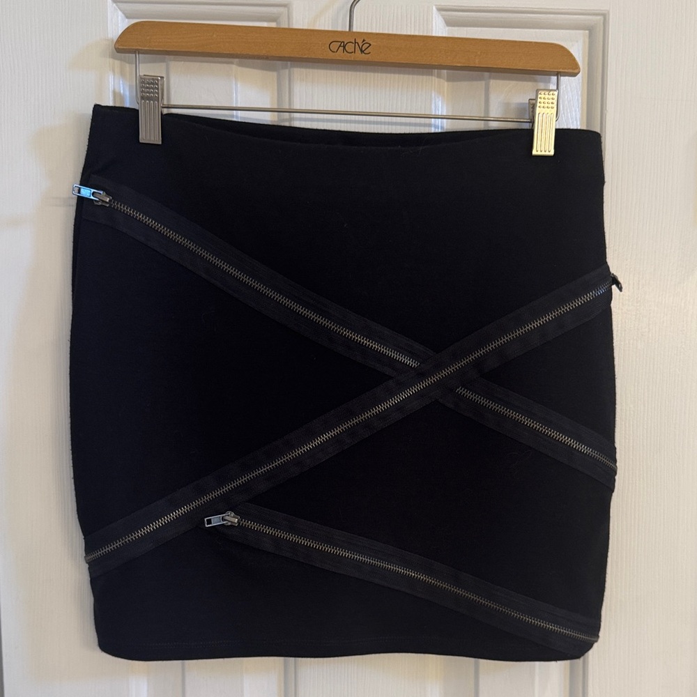 Vertigo Paris Vintage Black Zipper Mini